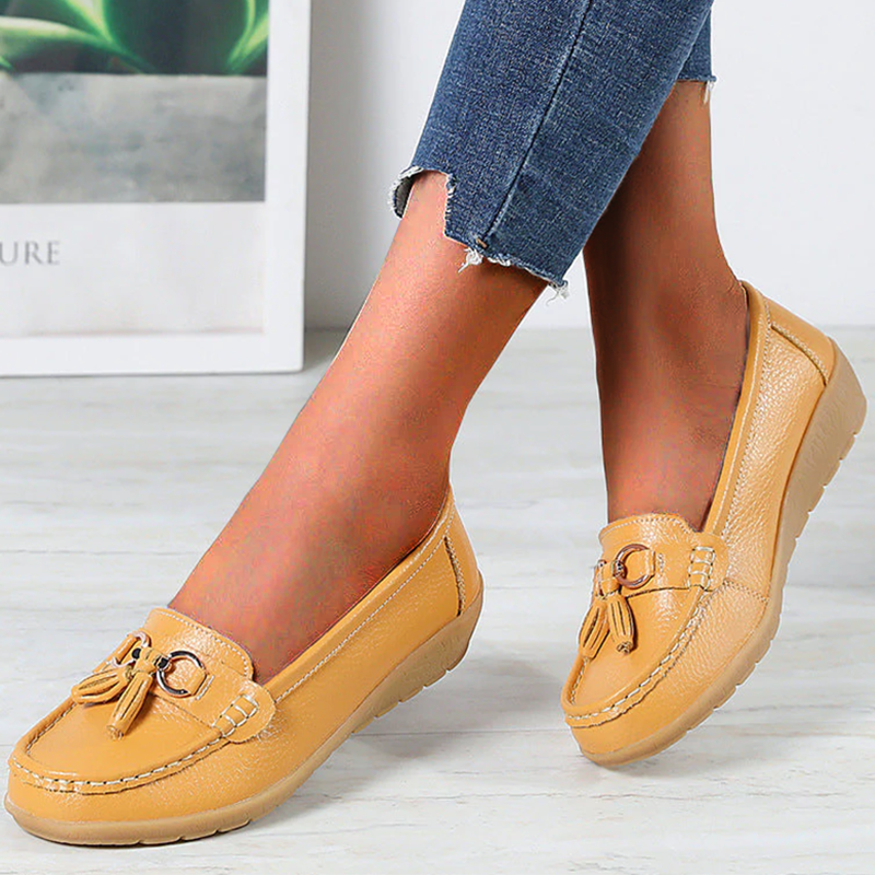 Women Flats Ballet Shoes Cut Out Leather Breathable Moccasins