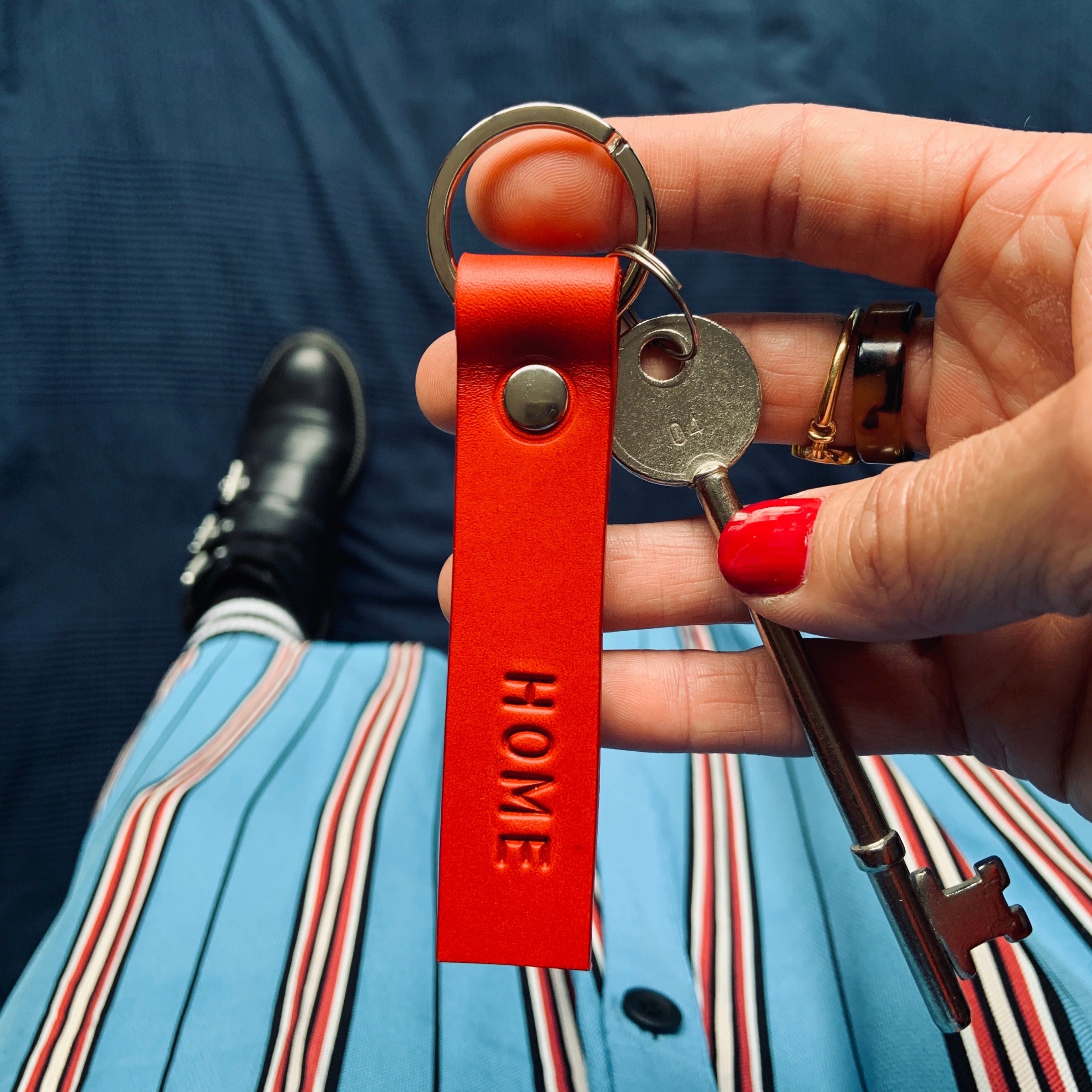 ROLLER Personalised leather keyrings